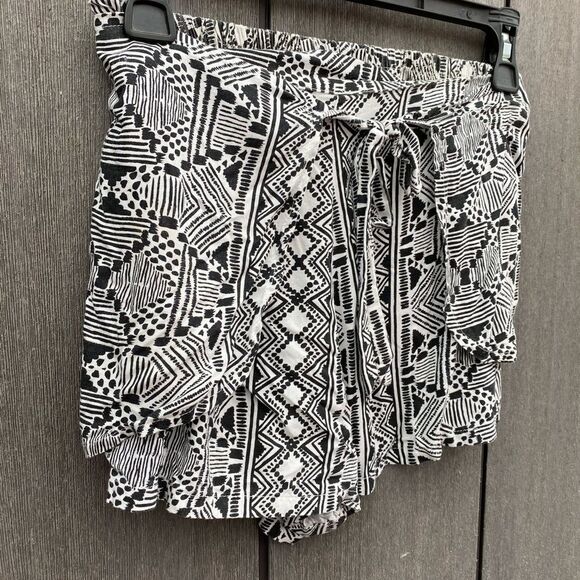Vintage Band of‎ Gypsies Shorts - Picture 3 of 6